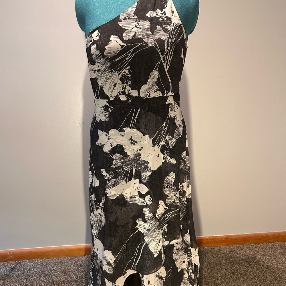 H by Halston Black and White One Shoulder Sheath Dress